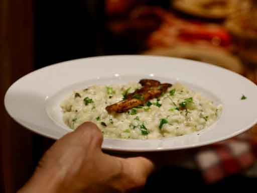 Impression der Food Tour des Gourmetmarathons während der kulinarischen Stadtführung 2